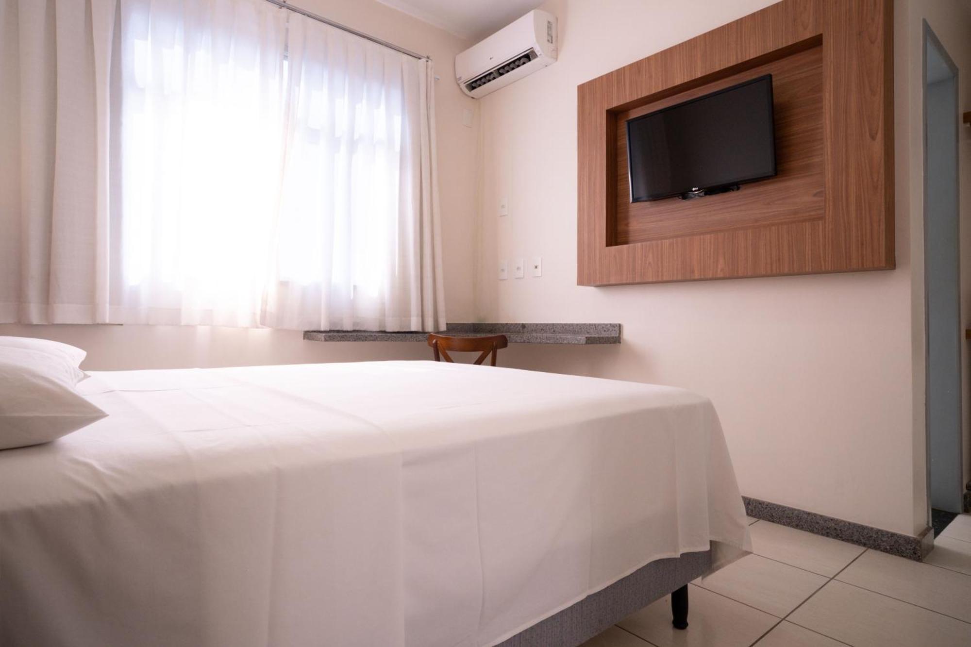 Hotel Conceicao Linhares Bagian luar foto