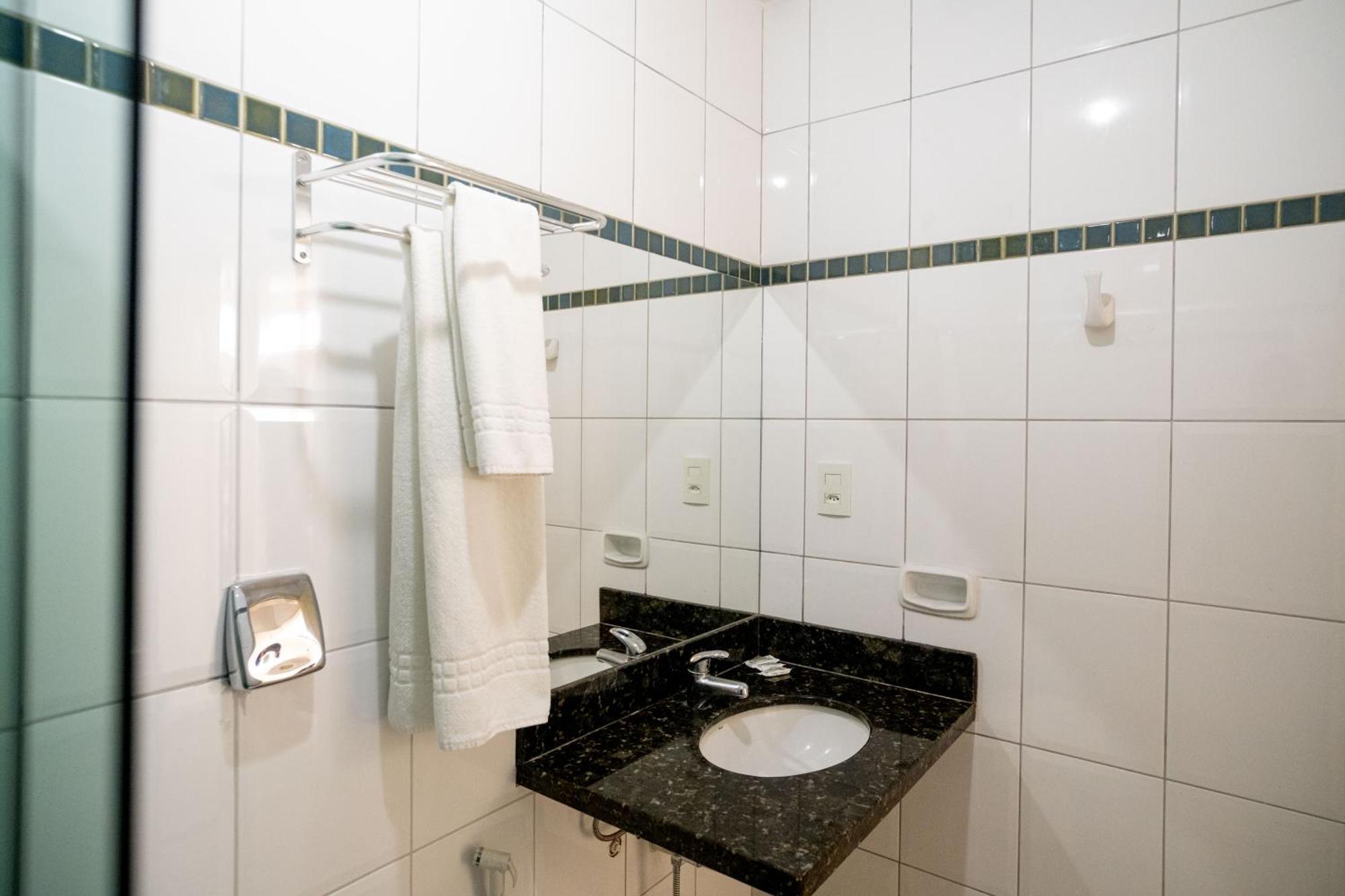 Hotel Conceicao Linhares Bagian luar foto